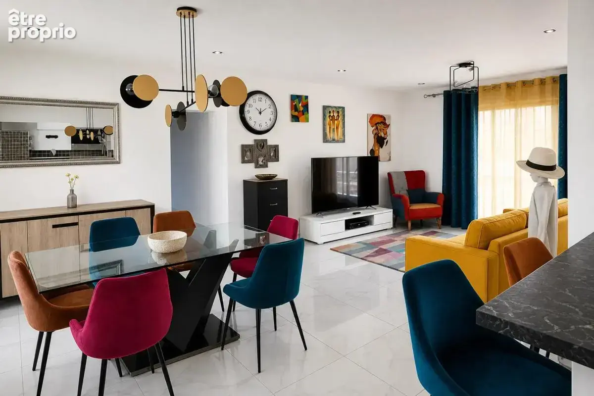 Maison de 6 pièces de 165 m² à La Truchère - photo 2