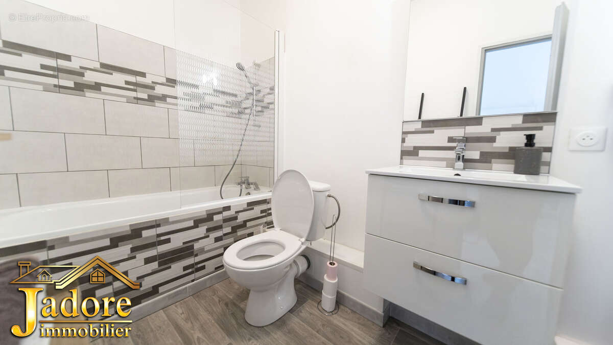 Lot de 5 appartement refaits a neuf ! - photo 5