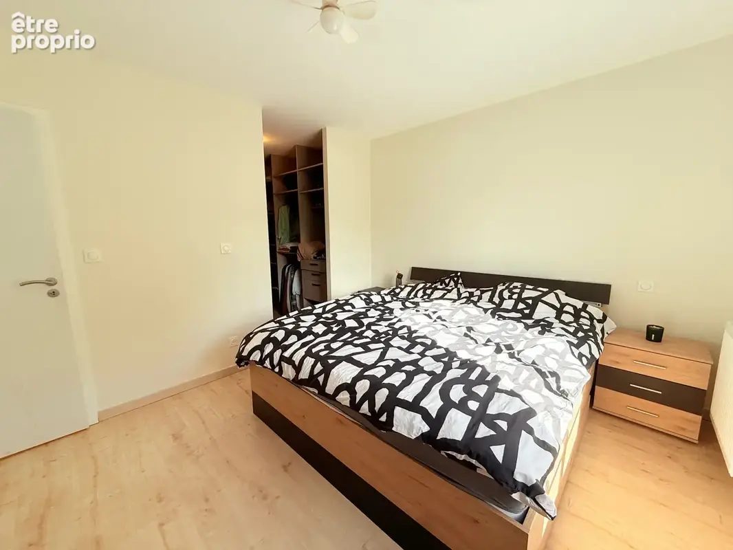 Roussy le village ( roussy le bourg ) - maison de 105 m2 sur 3.96 ares - photo 9