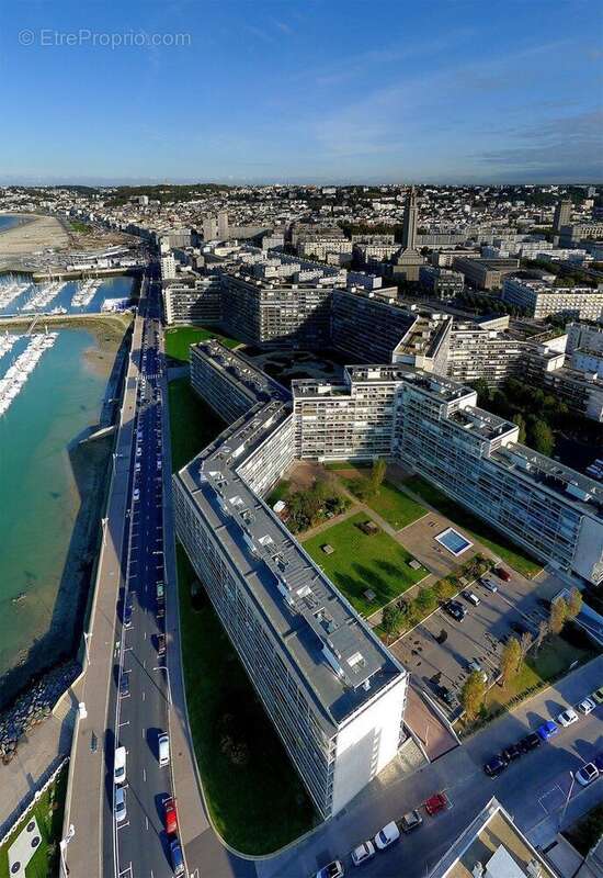 Parking à LE HAVRE
