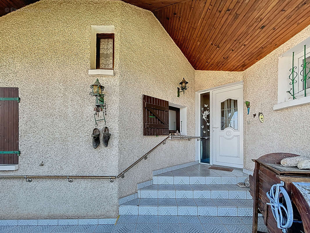 Maison à CHAUVONCOURT