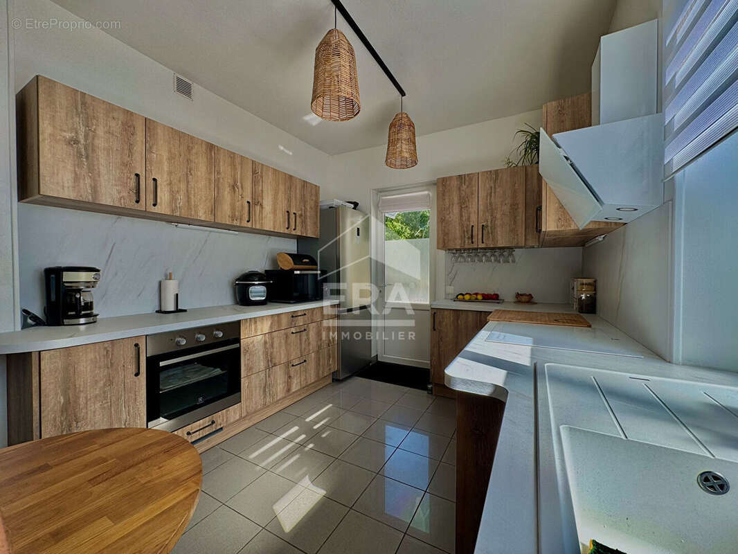 Maison à SAINT-GEORGES-DE-DIDONNE