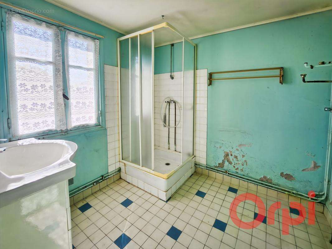 Maison à SAINT-GERMAIN-DES-BOIS