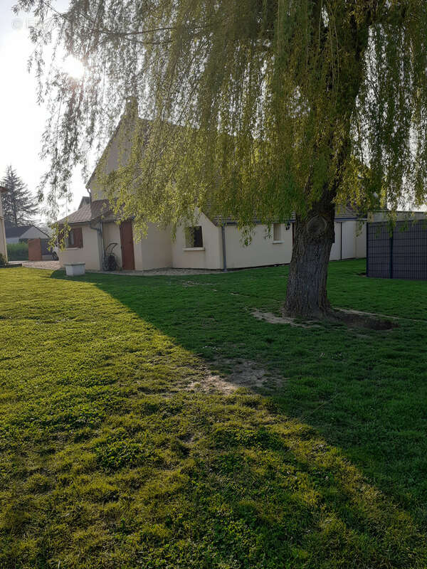 Maison à MENERVILLE