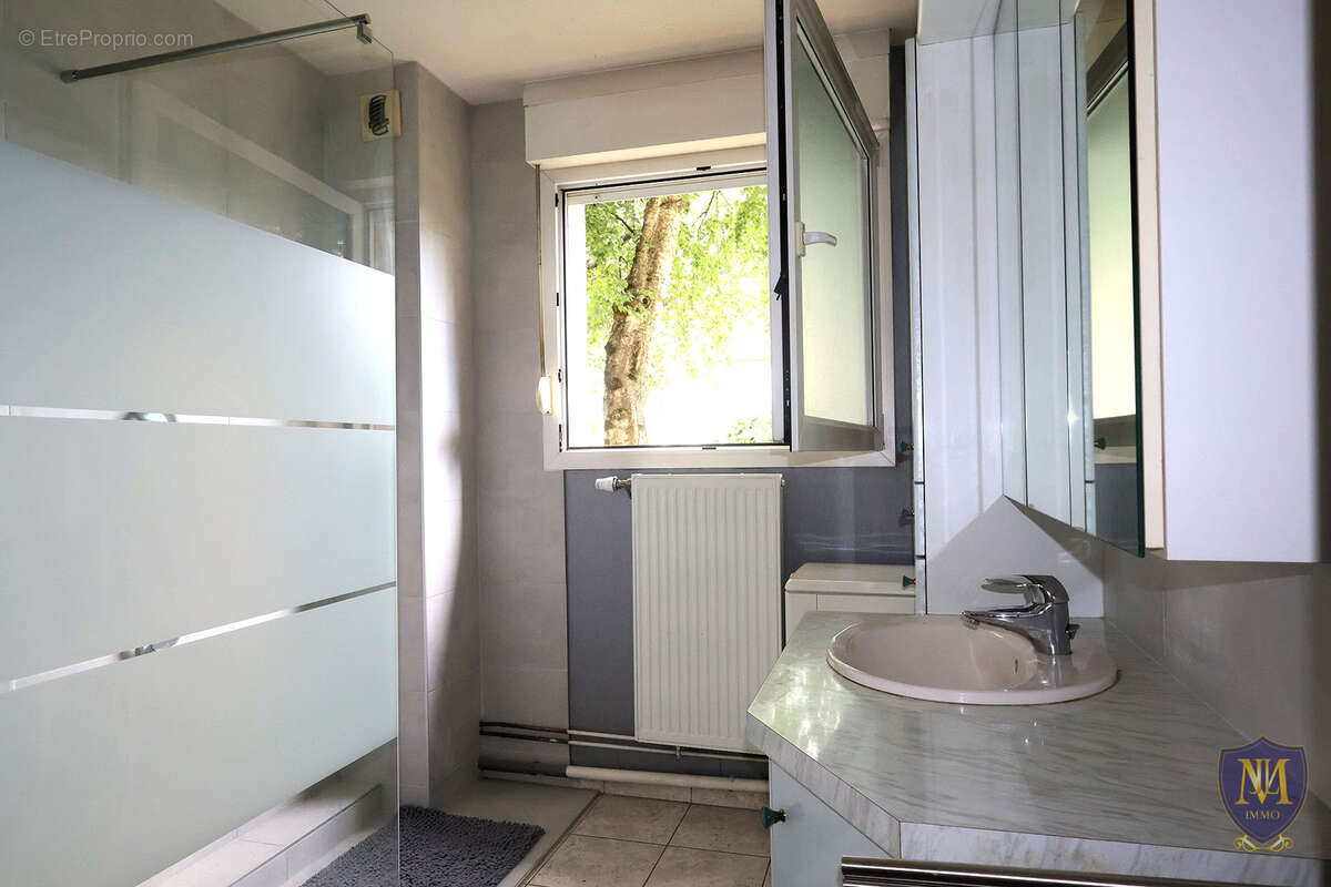 Appartement à HUNINGUE