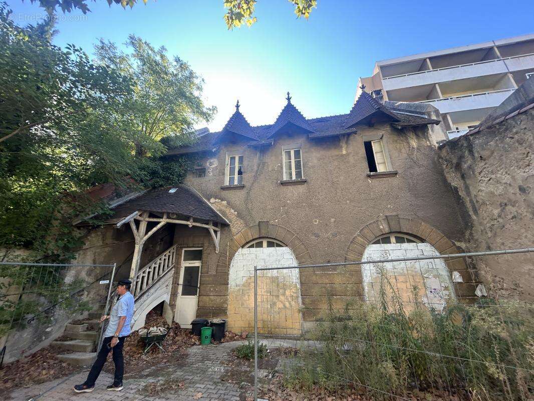 Maison à MARSEILLE-6E