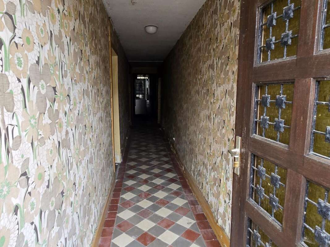 Maison à LANEUVEVILLE-DEVANT-BAYON