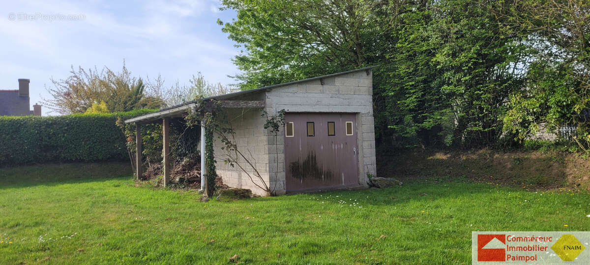 Maison à PLOUEZEC