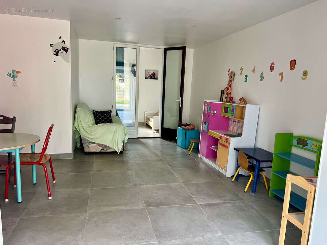 Maison à SAINT-LAURENT-DE-LA-CABRERISSE