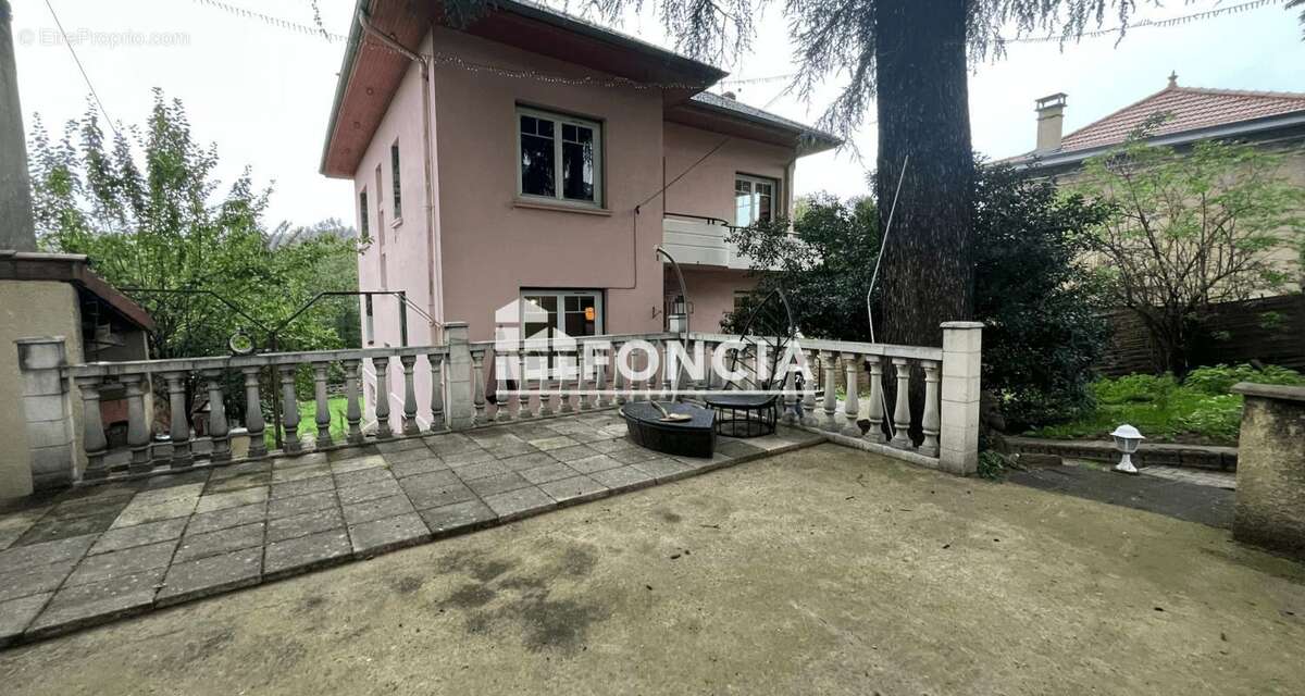 Maison à RIVE-DE-GIER