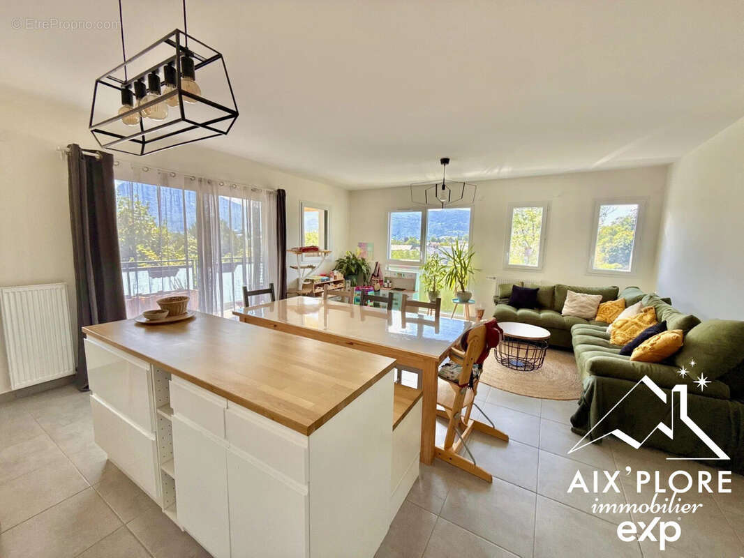 Appartement à SAINT-JEOIRE-PRIEURE