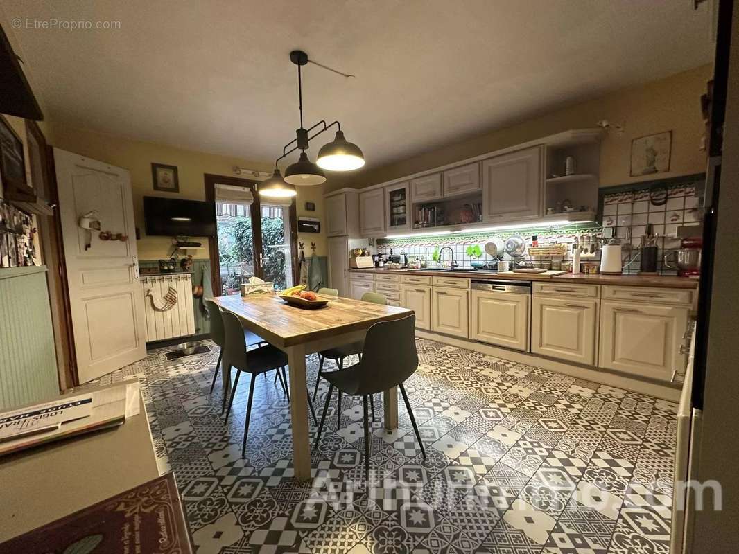 Maison à LIVRY-GARGAN