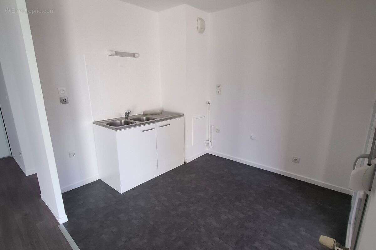 Appartement à LYON-8E