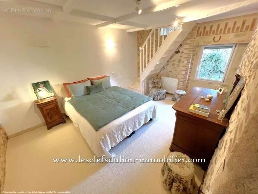 Maison à ECUELLES