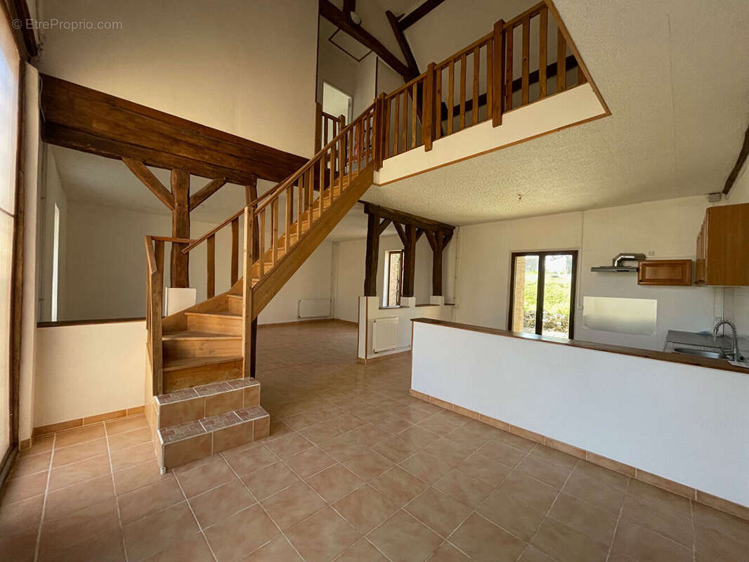 Maison à LA FERTE-GAUCHER