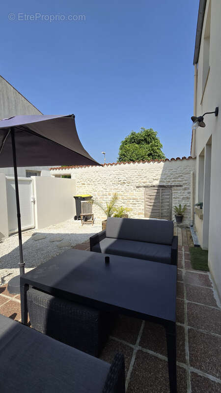 Maison à LA JARRIE