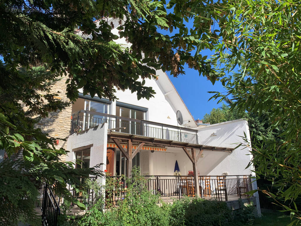 Maison à ENGHIEN-LES-BAINS