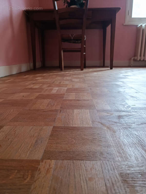 Maison à SANCERGUES