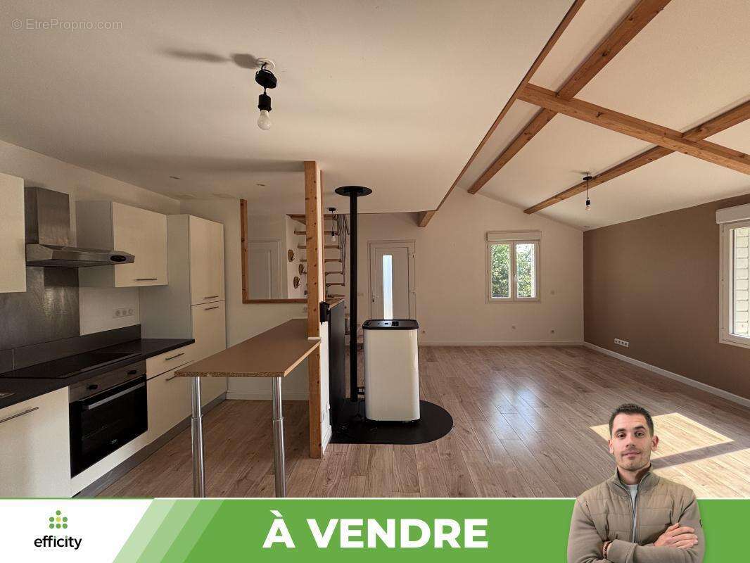 Maison à ROUILLE