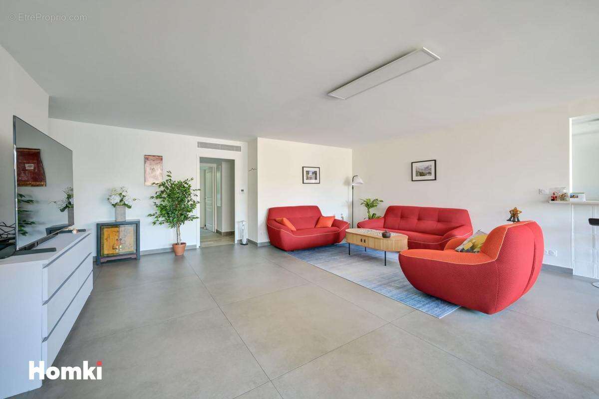 Appartement à MARSEILLE-9E