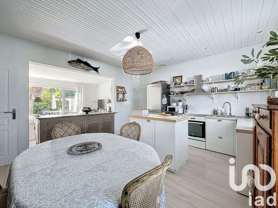 Photo 4 - Maison à SAINT-MARTIN-DE-RE