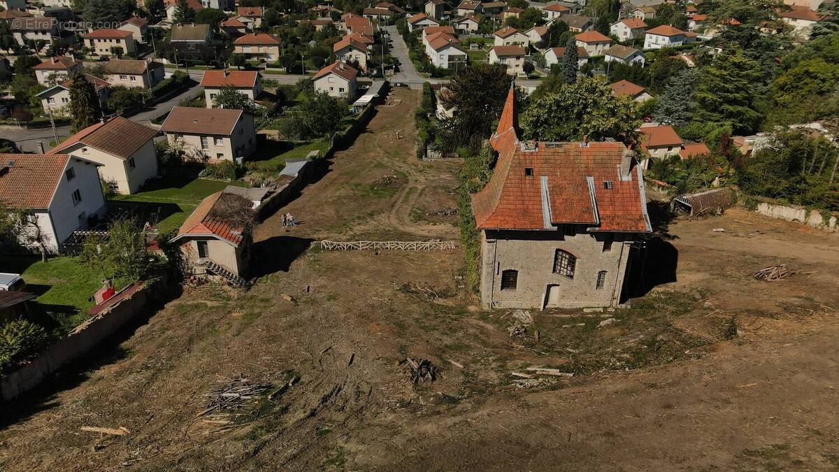 Terrain à AUREC-SUR-LOIRE