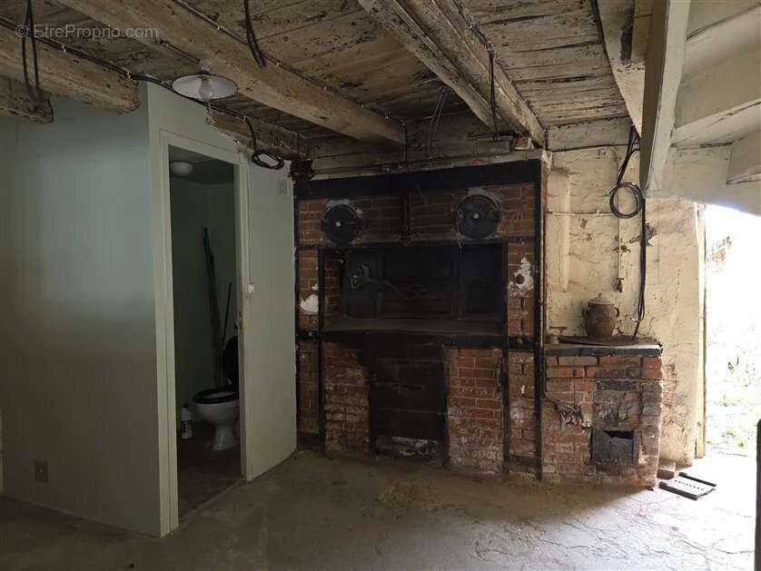 Appartement à MAGNAC-LAVAL