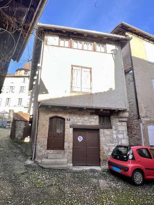 Maison à FIGEAC