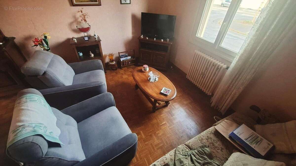 Photo 2 - Maison à AUSSILLON