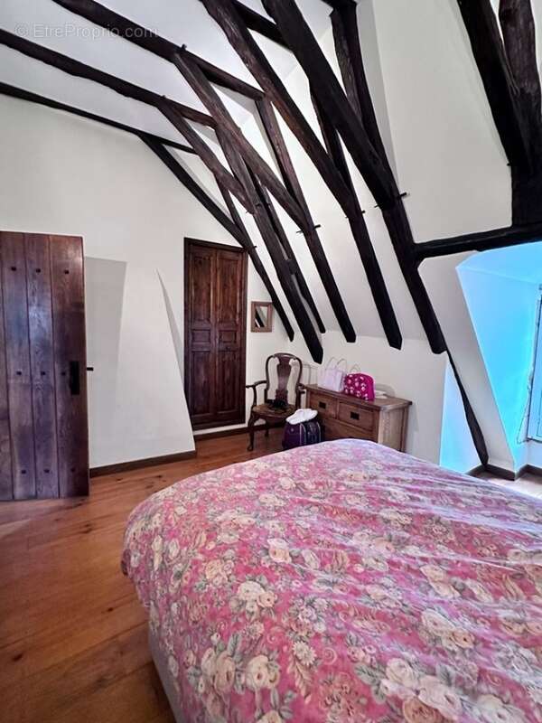 d52a7510-6a35-4d08-9d82-2f3b96dd4740.jpeg - Maison à SAINT-FELIX-DE-REILLAC-ET-MORTEMART