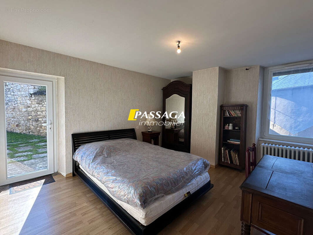 Maison à BERTHOLENE