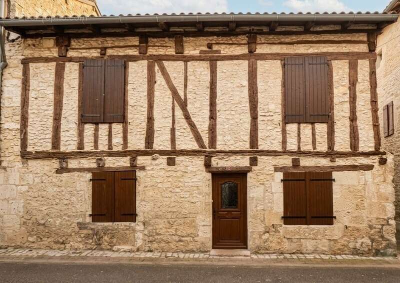 Appartement à MONTPEZAT-DE-QUERCY