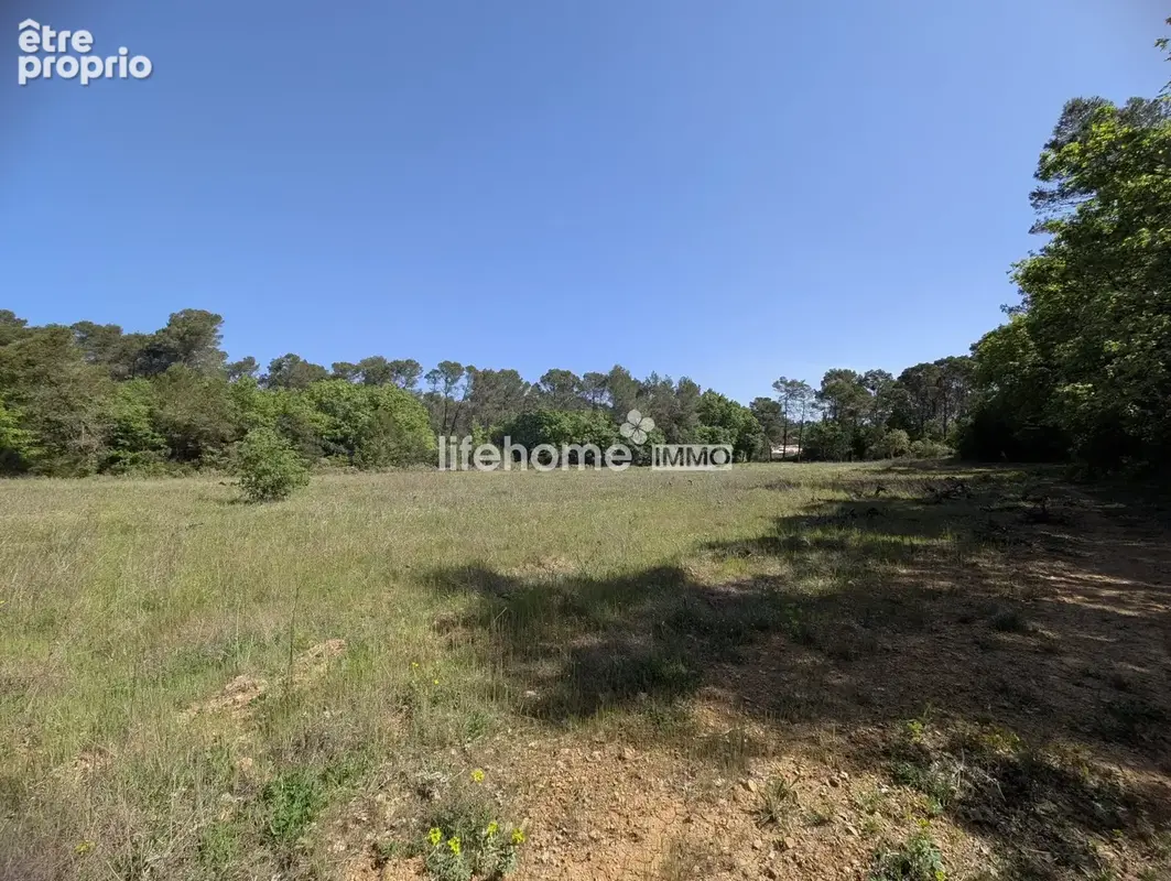 Terrain 29 121 m² à vendre à Le Luc (83340) - photo 2