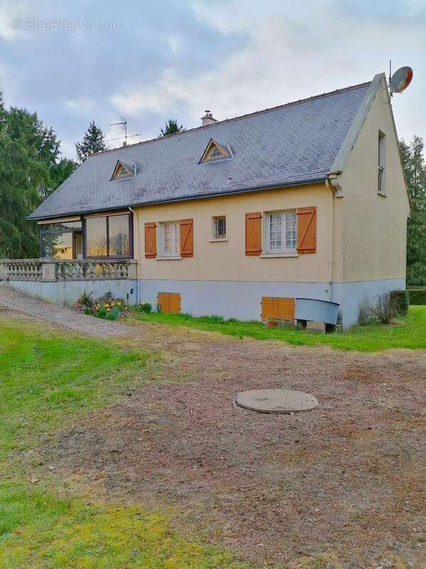 Maison à CHATELLERAULT