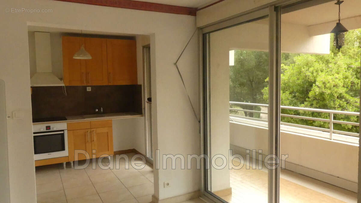 Appartement à NIMES