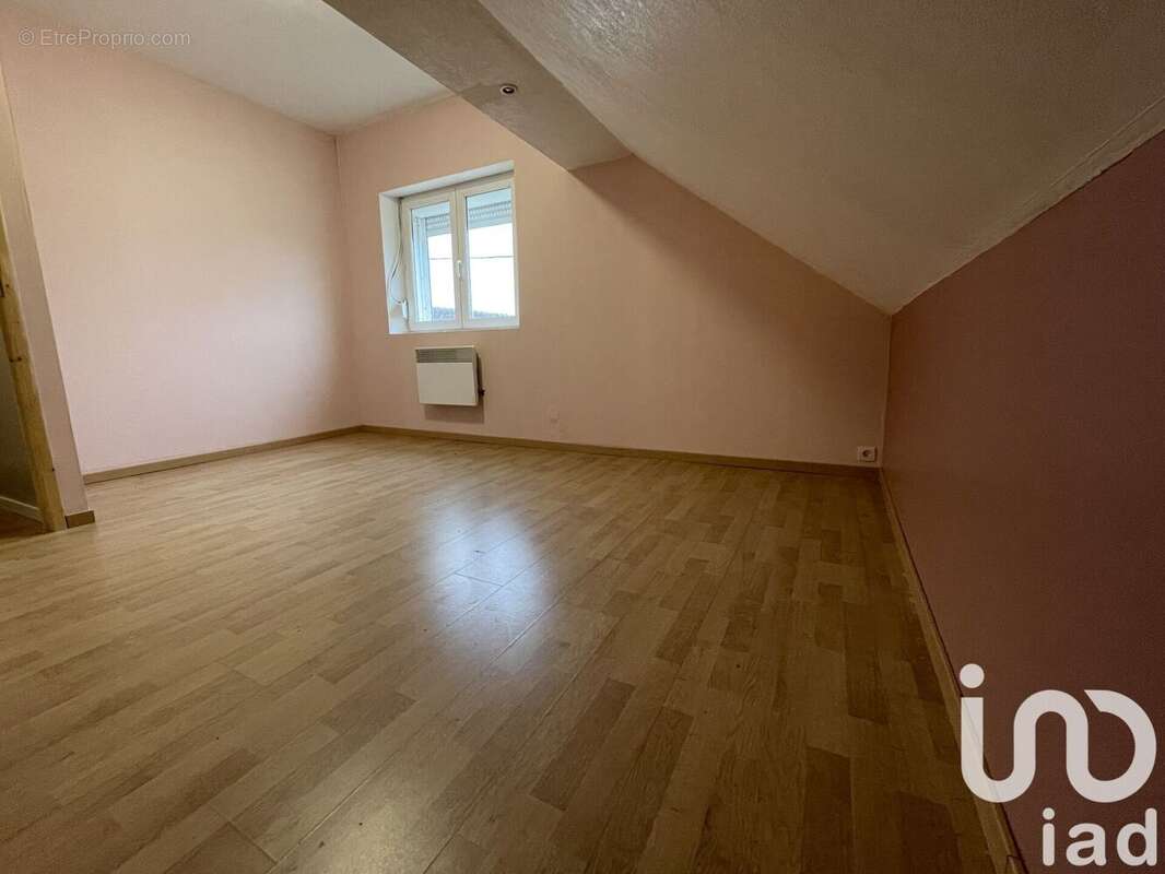 Photo 4 - Maison à ROGNY