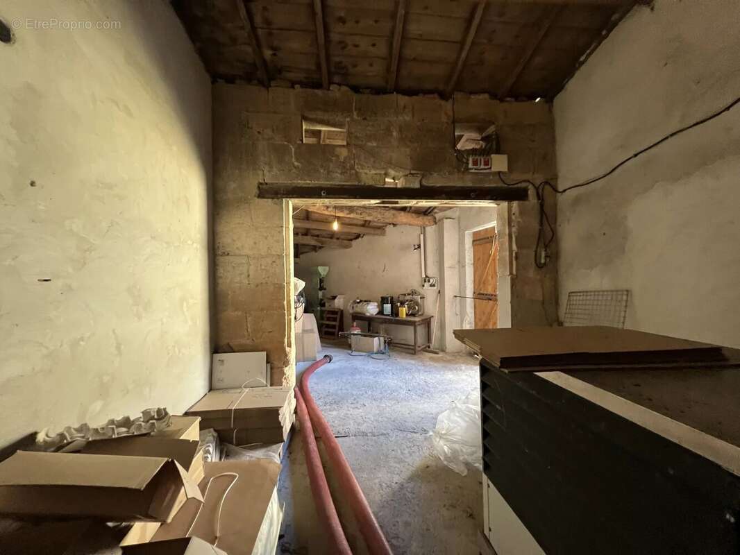 Maison à SAINT-EMILION