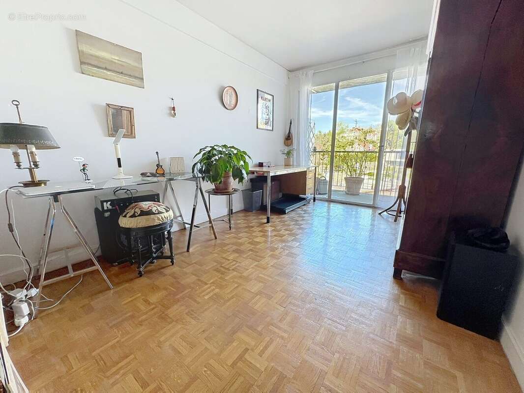 Appartement à VAUCRESSON