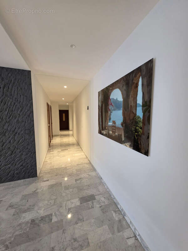 Appartement à BEAUSOLEIL