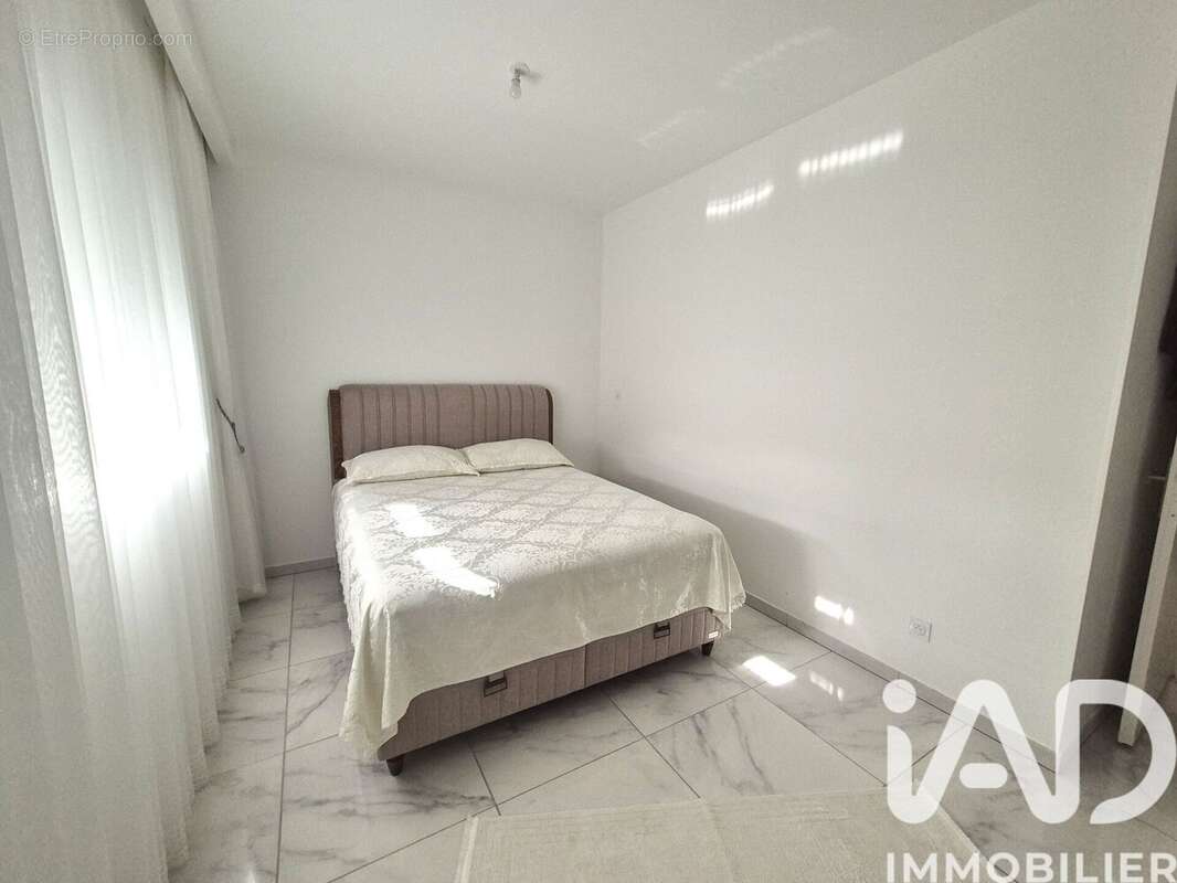 Photo 8 - Maison à ETAULIERS