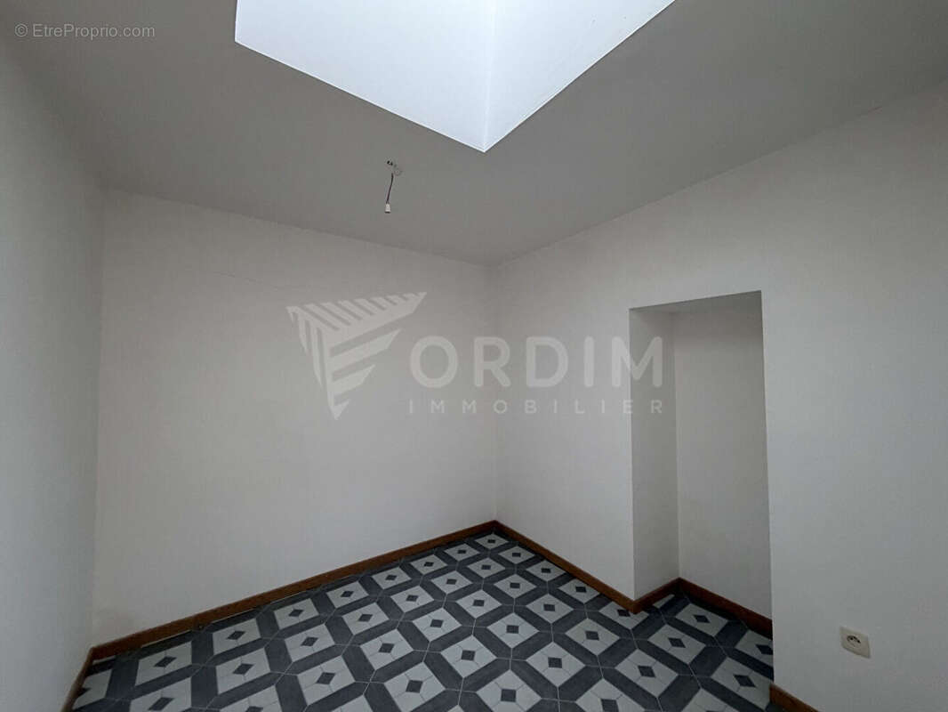 Appartement à LA CHARITE-SUR-LOIRE