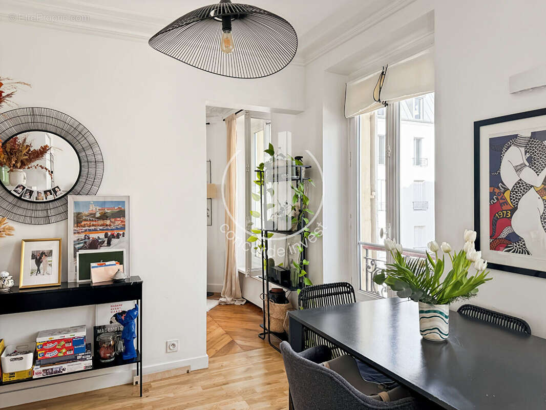Appartement à NEUILLY-SUR-SEINE