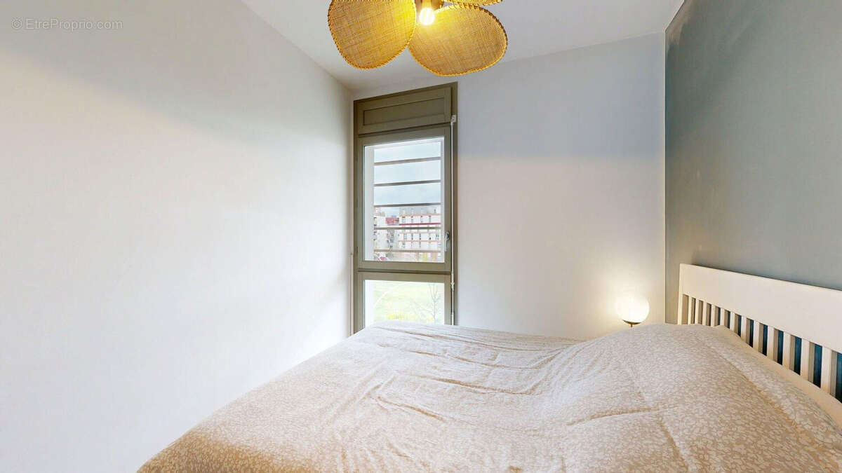 Appartement à NANTERRE