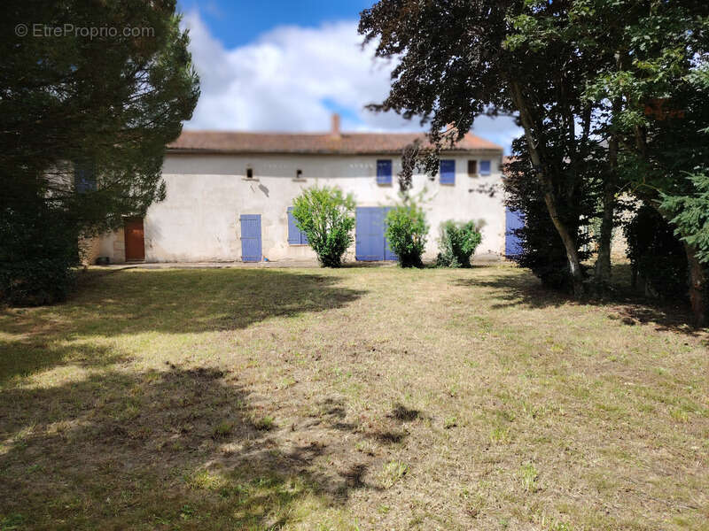 Maison à vendre 9 pièces IRAIS (79) - photo 14