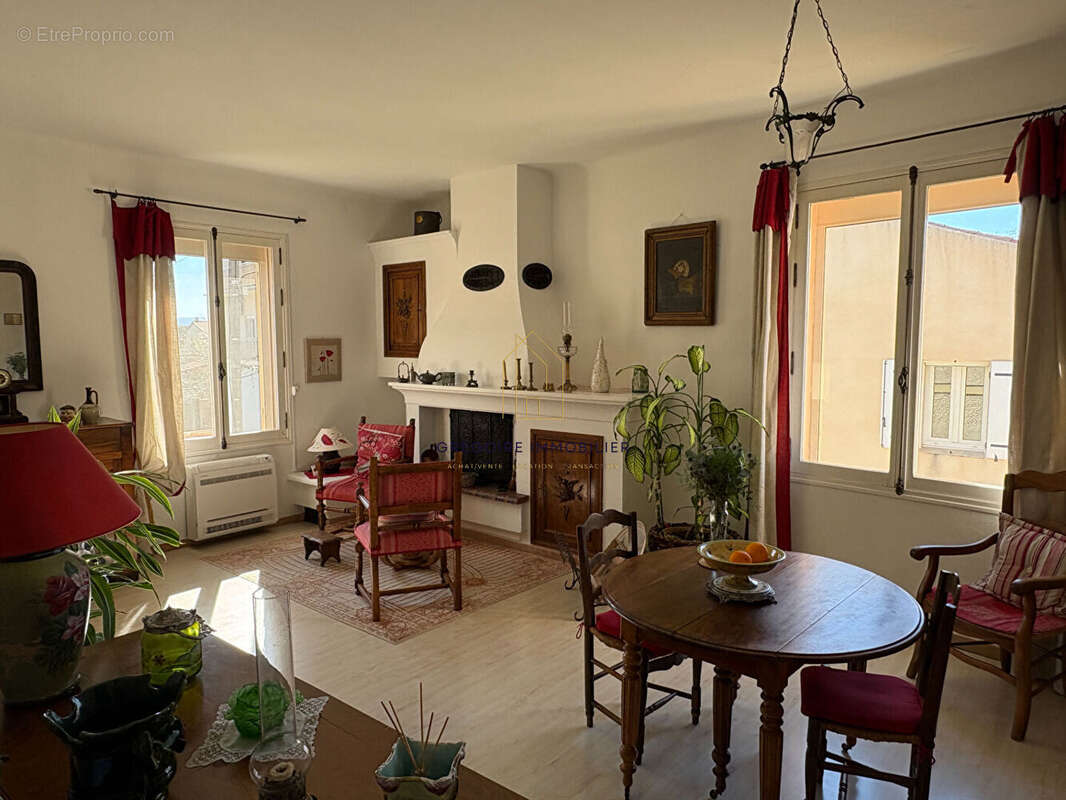 Maison à PERTUIS