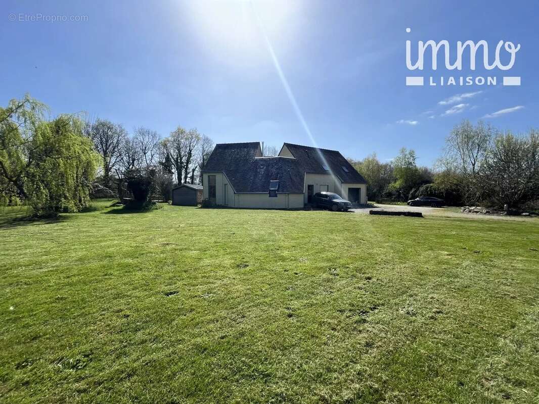 Maison à GRANDCHAMPS-DES-FONTAINES