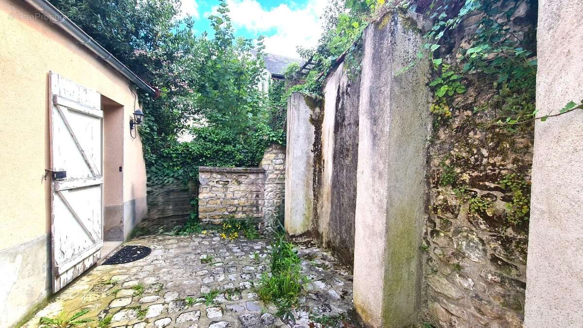 Maison à MAULE