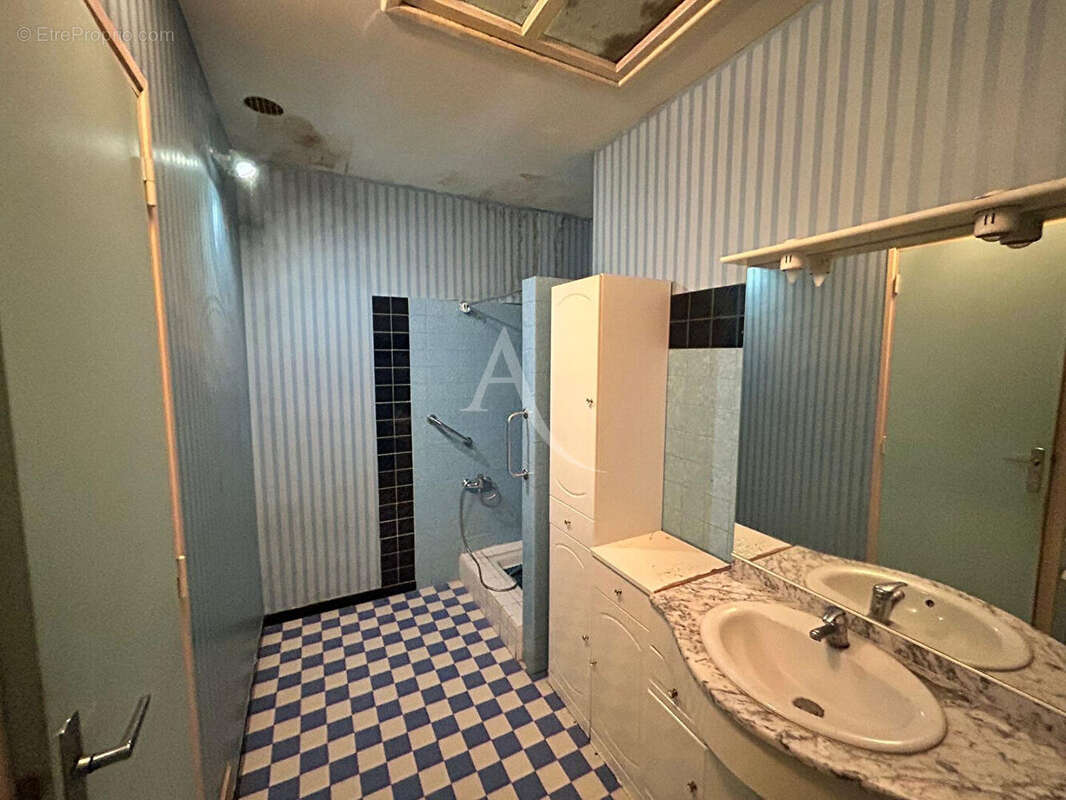 Maison à rénover t4 située entre Narbonne et Lézignan Corbieres - photo 8