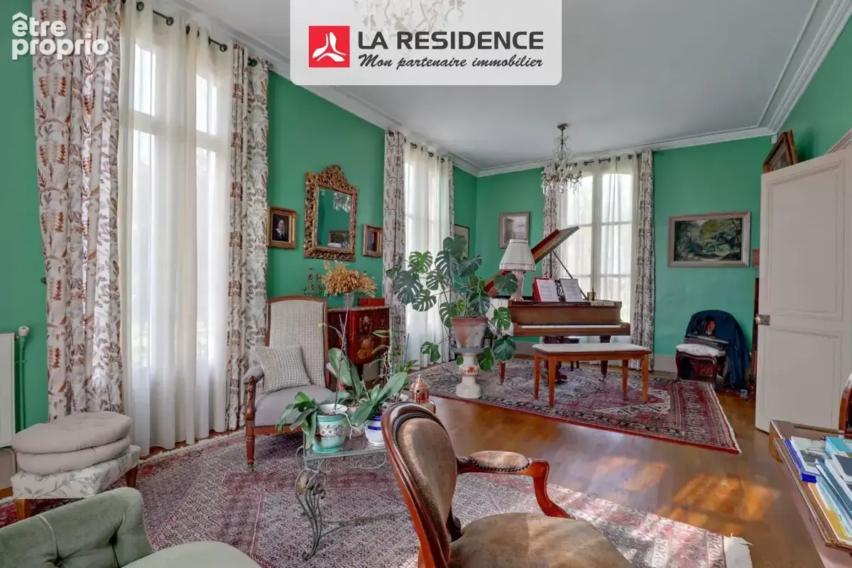 Maison 296 m² à Gisors  - photo 4