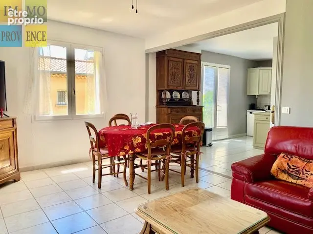 Appartement 4 pièces 97 m² à vendre à Pertuis (84120) - photo 6